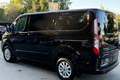 Ford Transit Custom 280 LIMITED ECOBLUE - NO VAT - 1 OWNER—FULL SERVICE HISTORY -APPLE CARPLAY  2