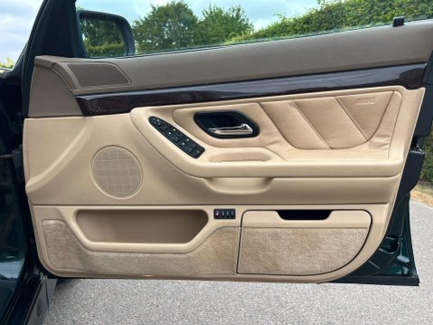 BMW 7 Series 4.4 740i 4dr 27