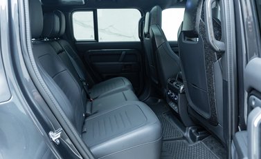 Land Rover Defender OCTA EDITION ONE 20