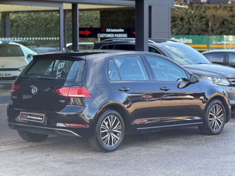 Volkswagen Golf 1.4 Golf SE Nav TSi BlueMotion Technology 5dr 6