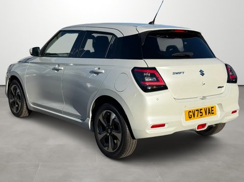 Suzuki Swift 1.2 Mild Hybrid Ultra 5dr 3