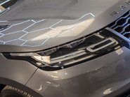 Land Rover Range Rover Velar 2.0 Range Rover Velar R-Dynamic SE D180 Auto 4WD 5dr 28