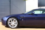 Aston Martin Vantage 4.3 Vantage V8 3dr 10