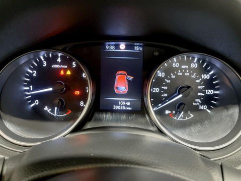 Nissan Qashqai 1.6 DIG-T N-Connecta SUV 5dr Petrol Manual Euro 6 (s/s) (163 ps) 14
