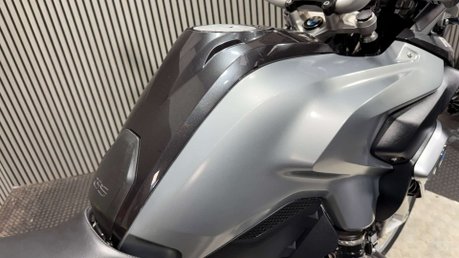 BMW R1200GS LC 2013 LOTS OF EXTRAS FULL LUGGAGE ONLY 36K SERVICED 9