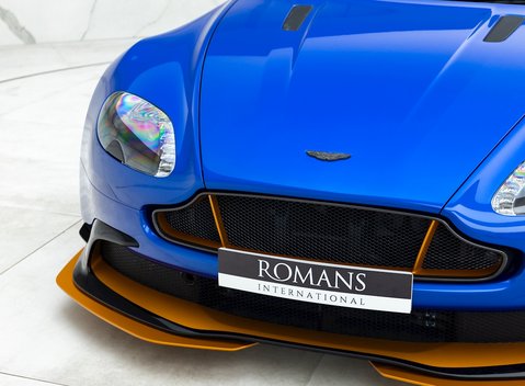 Aston Martin Vantage GT8 20