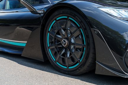 Mercedes-Benz AMG One 10