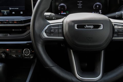 Jeep Compass ALTITUDE 19