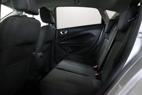 Ford Fiesta TITANIUM 39
