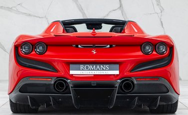 Ferrari F8 Tributo Spider 6