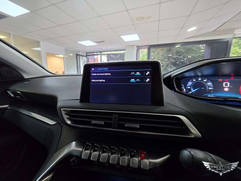 Peugeot 3008 1.2 PureTech Active Euro 6 (s/s) 5dr 81