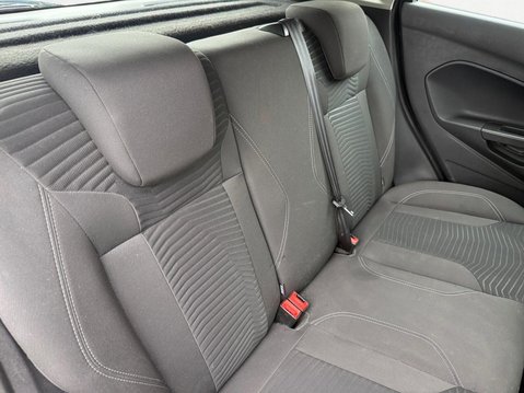 Ford Fiesta 1.0T EcoBoost Zetec Euro 5 (s/s) 5dr 13