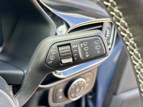 Ford Fiesta TITANIUM X MHEV 23