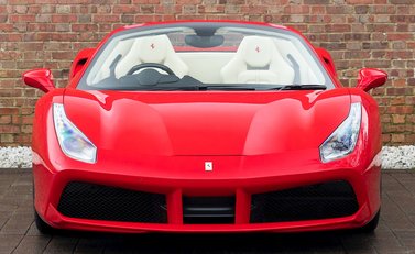 Ferrari 488 Spider 4