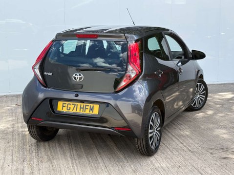 Toyota Aygo 1.0 Aygo X-Play TSS VVT-i 5dr 18