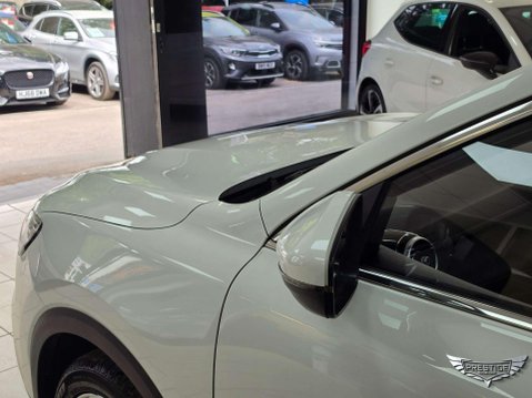 MG HS 1.5 T-GDI Exclusive Euro 6 (s/s) 5dr 12
