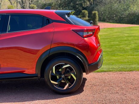 Nissan Juke DIG-T N-CONNECTA DCT 21