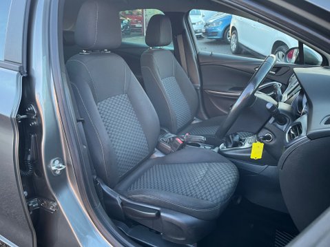 Vauxhall Astra 1.4 T SE 3