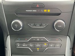 Ford S-Max 2.5 S-Max Titanium HEV CVT 5dr 50