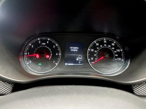 Dacia Jogger 1.0 TCe Expression MPV 5dr Petrol Manual Euro 6 (s/s) (110 ps) Sat Nav - Pa 14