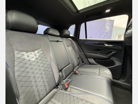Volkswagen Tiguan 1.5 TSI eHybrid 19.7kWh R-Line SUV 5dr Petrol Plug-in Hybrid DSG Euro 6 (s/ 25