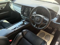 Volvo S90 2.0 S90 R-Design D4 Auto 4dr 7