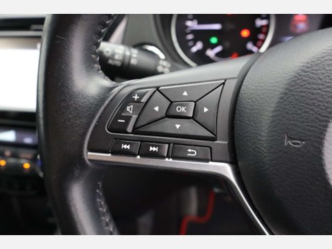Nissan Qashqai 1.5 Qashqai N-Connecta dCi 5dr 39