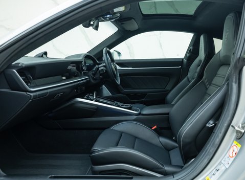 Porsche 911 Turbo S (992) 19