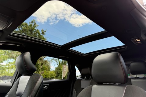 Ford Edge ST-LINE ECOBLUE - PAN ROOF -DRIVERS ASSISTANCE PACKAGE - PANORAMIC ROOF  7