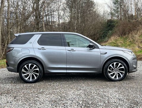 Land Rover Discovery Sport 2.0 Discovery Sport R-Dynamic HSE Auto 4WD 5dr 3