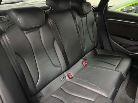 Audi RS3 2.5 TFSI Sportback 5dr Petrol S Tronic quattro Euro 6 (s/s) (400 ps) 46