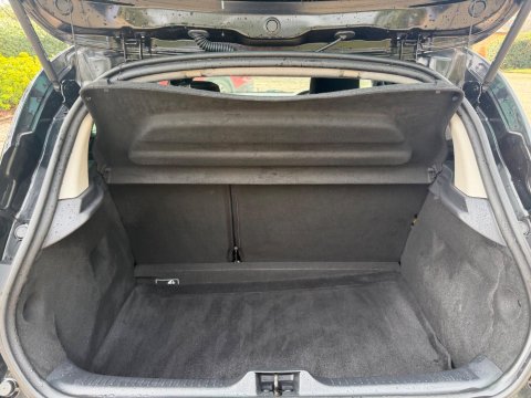 Renault Clio 0.9 TCe Iconic Euro 6 (s/s) 5dr 29