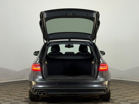 Audi A4 AVANT TDI BLACK EDITION AUTOMATIC 8