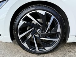 Volkswagen Arteon 2.0 TDI R-Line Shooting Brake 5dr Diesel DSG Euro 6 (s/s) (200 ps) 17