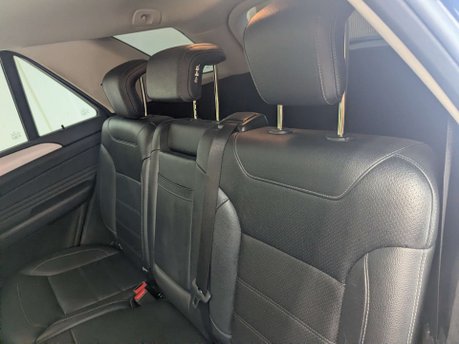 Mercedes-Benz GLE 2.1 GLE 250 D 4Matic AMG Line Auto 4WD 5dr 43