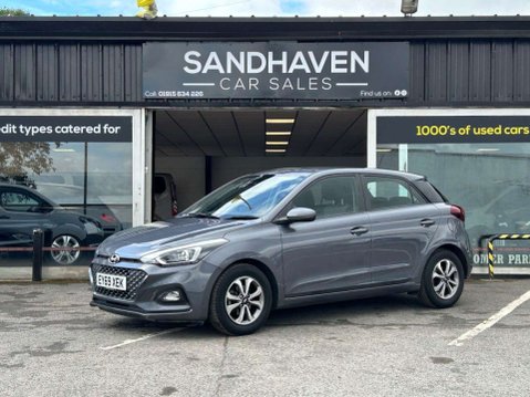 Hyundai i20 1.2 SE Launch Edition Hatchback 5dr Petrol Manual Euro 6 (s/s) (84 ps) BLUE 13
