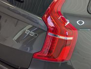 Volvo XC90 2.0 XC90 + B5 MHEV AWD Auto 4WD 5dr 41