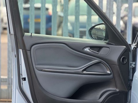 Vauxhall Zafira 2.0 Zafira Tourer SE CDTi 5dr 60