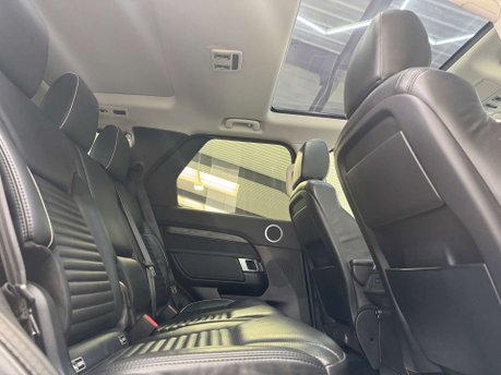 Land Rover Discovery 3.0 Discovery HSE SDV6 Auto 4WD 5dr 64