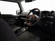 Suzuki Jimny Sierra SUV 1.5 AUTOMATIC petrol 2