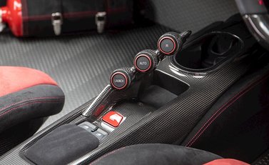 Ferrari 488 Pista 19