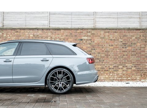 Audi RS6 Avant Performance 25