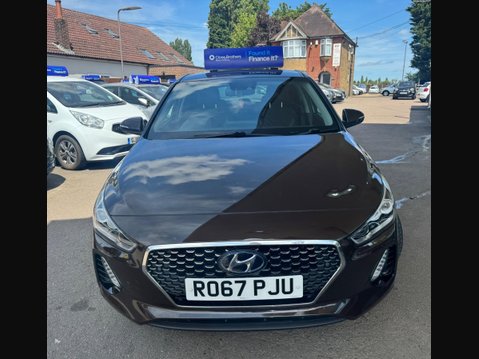 Hyundai i30 1.6 CRDi Blue Drive Premium Euro 6 (s/s) 5dr 2
