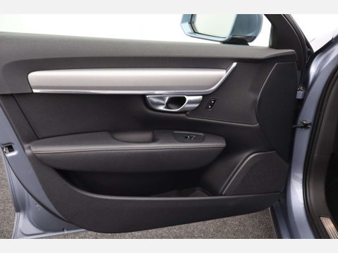 Volvo S90 2.0 S90 Momentum D4 Auto 4dr 49