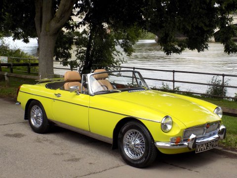 MG B ROADSTER 79