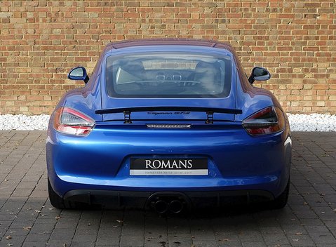 Porsche Cayman GTS 11