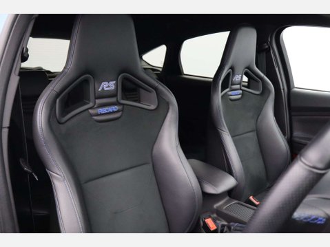 Ford Focus 2.3 Focus RS 4WD 5dr 2