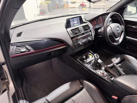 BMW 2 Series 2.0 220i Sport Euro 6 (s/s) 2dr 21