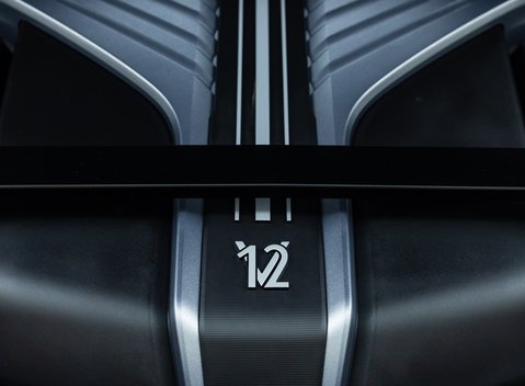 Rolls-Royce Cullinan BLACK BADGE 42