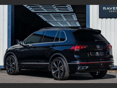Volkswagen Tiguan 1.5 Tiguan R-Line TSi Semi-Auto 5dr 2